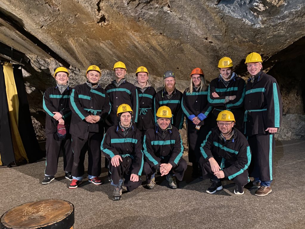 Das SigmaTec Team beim Betriebsausflug im Bergwerk